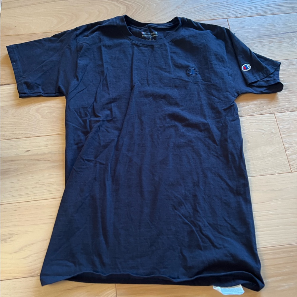 Champion embroidered t shirt
